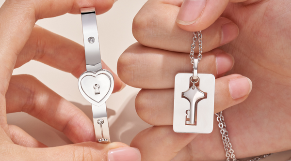 His and Hers: Matching Jewelry Sets for Couples
